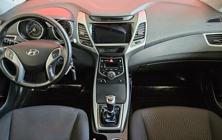 Hyundai Elantra V, 2015 год, 1 157 000 рублей, 9 фотография