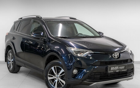 Toyota RAV4, 2018 год, 2 300 000 рублей, 4 фотография