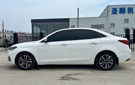 Ford Escort, 2023 год, 1 020 333 рублей, 7 фотография