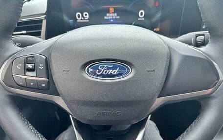 Ford Escort, 2023 год, 1 020 333 рублей, 12 фотография