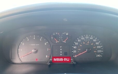 Hyundai Sonata IV рестайлинг, 2002 год, 250 000 рублей, 14 фотография
