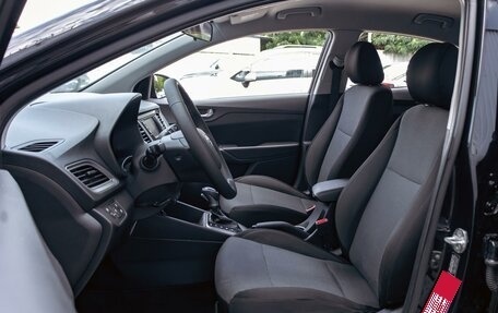 Hyundai Solaris II рестайлинг, 2019 год, 1 295 000 рублей, 11 фотография