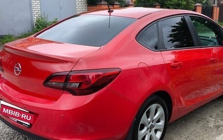 Opel Astra J, 2013 год, 699 000 рублей, 5 фотография