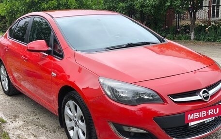 Opel Astra J, 2013 год, 699 000 рублей, 7 фотография