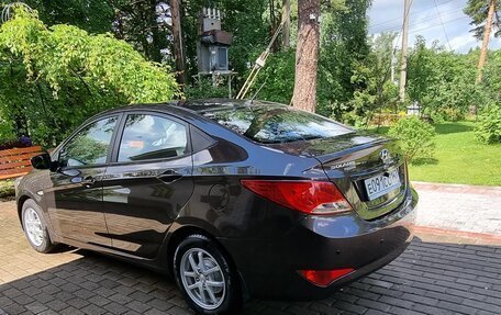Hyundai Solaris II рестайлинг, 2016 год, 1 130 000 рублей, 3 фотография