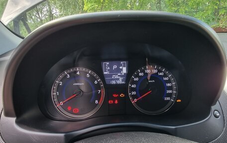Hyundai Solaris II рестайлинг, 2016 год, 1 130 000 рублей, 8 фотография