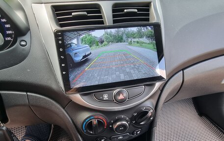 Hyundai Solaris II рестайлинг, 2016 год, 1 130 000 рублей, 17 фотография