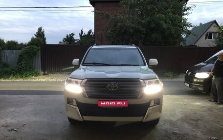 Toyota Land Cruiser 200, 2016 год, 4 500 000 рублей, 1 фотография