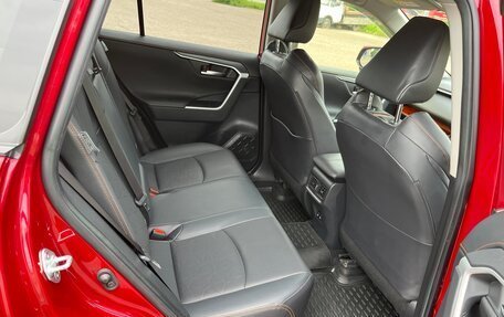 Toyota RAV4, 2019 год, 3 270 000 рублей, 27 фотография