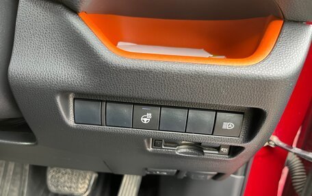 Toyota RAV4, 2019 год, 3 270 000 рублей, 28 фотография
