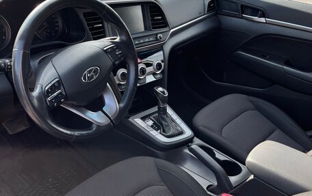 Hyundai Elantra VI рестайлинг, 2019 год, 1 550 000 рублей, 7 фотография