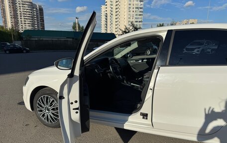 Volkswagen Jetta VI, 2013 год, 1 050 000 рублей, 10 фотография