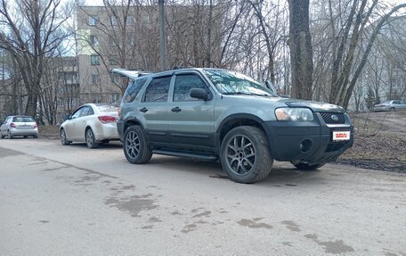 Ford Escape II, 2004 год, 500 000 рублей, 6 фотография
