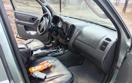 Ford Escape II, 2004 год, 500 000 рублей, 8 фотография