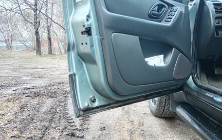 Ford Escape II, 2004 год, 500 000 рублей, 12 фотография