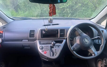 Toyota Wish II, 2004 год, 690 000 рублей, 5 фотография