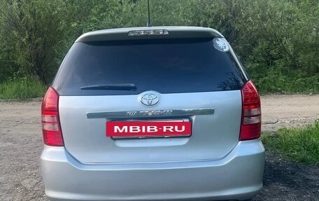 Toyota Wish II, 2004 год, 690 000 рублей, 4 фотография