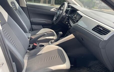 Volkswagen Polo, 2021 год, 985 000 рублей, 8 фотография
