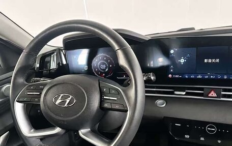 Hyundai Elantra, 2022 год, 1 270 000 рублей, 12 фотография
