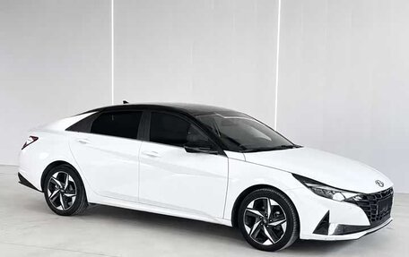 Hyundai Elantra, 2022 год, 1 270 000 рублей, 8 фотография