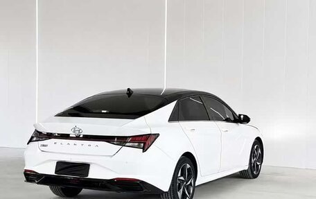 Hyundai Elantra, 2022 год, 1 270 000 рублей, 7 фотография