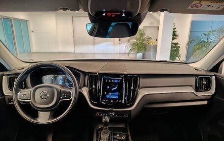 Volvo XC60 II, 2020 год, 4 128 000 рублей, 10 фотография