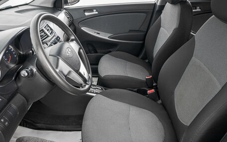 Hyundai Solaris II рестайлинг, 2013 год, 819 000 рублей, 11 фотография