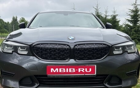 BMW 3 серия, 2021 год, 4 300 000 рублей, 1 фотография