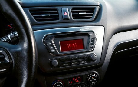 KIA Rio III рестайлинг, 2013 год, 975 000 рублей, 10 фотография