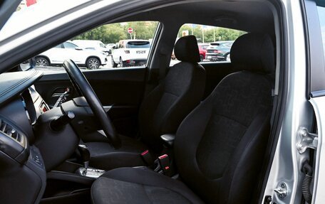 KIA Rio III рестайлинг, 2013 год, 975 000 рублей, 18 фотография