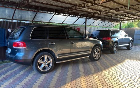 Volkswagen Touareg III, 2004 год, 760 000 рублей, 14 фотография