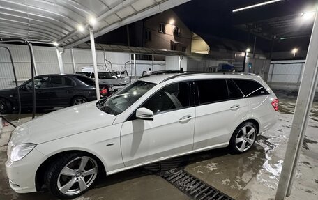Mercedes-Benz E-Класс, 2011 год, 1 700 000 рублей, 10 фотография