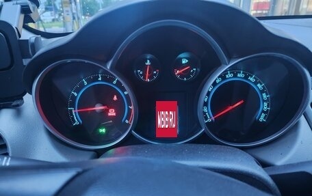 Chevrolet Cruze II, 2011 год, 450 000 рублей, 7 фотография