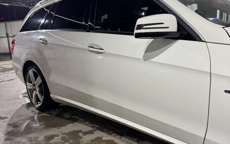 Mercedes-Benz E-Класс, 2011 год, 1 700 000 рублей, 15 фотография