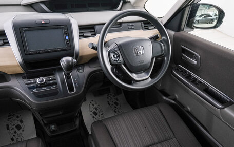 Honda Freed II, 2017 год, 1 499 000 рублей, 10 фотография