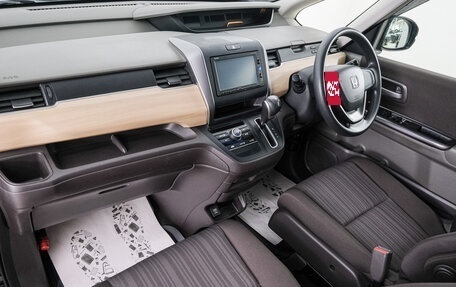 Honda Freed II, 2017 год, 1 499 000 рублей, 13 фотография