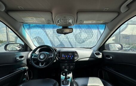 Jeep Compass II, 2017 год, 2 097 000 рублей, 2 фотография