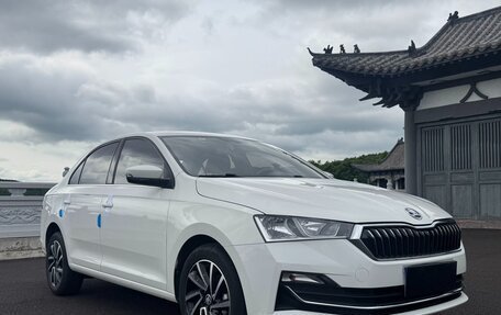 Skoda Rapid II, 2022 год, 1 315 000 рублей, 3 фотография