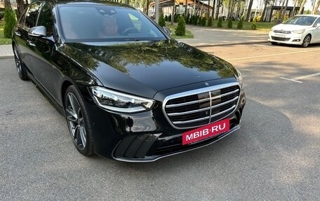 Mercedes-Benz S-Класс, 2023 год, 18 000 000 рублей, 2 фотография