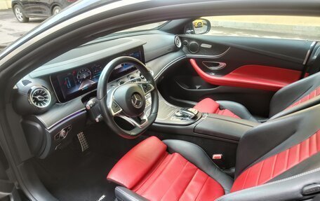 Mercedes-Benz E-Класс, 2017 год, 3 249 000 рублей, 8 фотография