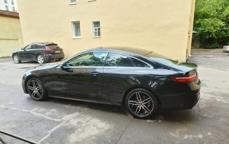 Mercedes-Benz E-Класс, 2017 год, 3 249 000 рублей, 6 фотография