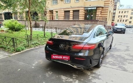 Mercedes-Benz E-Класс, 2017 год, 3 249 000 рублей, 4 фотография