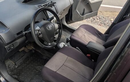 Toyota Yaris III рестайлинг, 2008 год, 550 000 рублей, 5 фотография