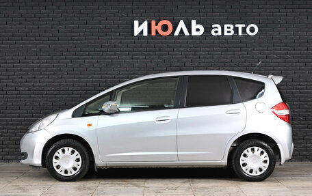 Honda Fit III, 2012 год, 675 000 рублей, 8 фотография