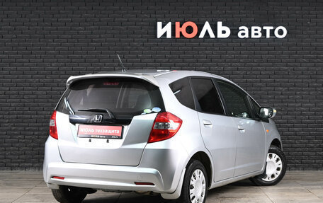 Honda Fit III, 2012 год, 675 000 рублей, 7 фотография