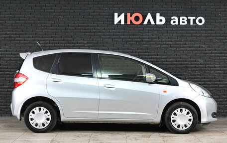 Honda Fit III, 2012 год, 675 000 рублей, 9 фотография