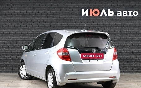 Honda Fit III, 2012 год, 675 000 рублей, 4 фотография