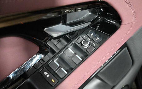 Land Rover Range Rover Evoque II, 2024 год, 5 265 000 рублей, 15 фотография