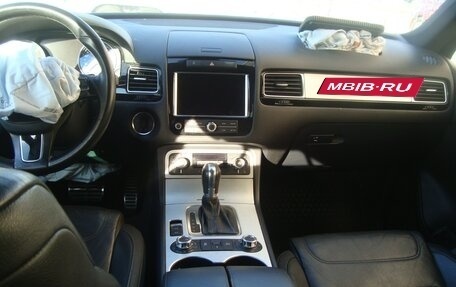 Volkswagen Touareg III, 2010 год, 999 000 рублей, 4 фотография