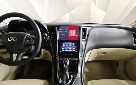 Infiniti Q50 I рестайлинг, 2017 год, 1 649 000 рублей, 14 фотография